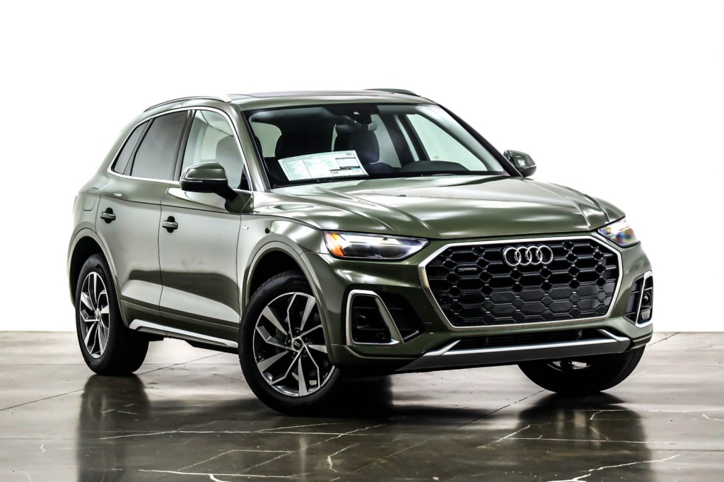 New 2024 Audi Q5 S Line Premium 45 TFSI Quattro SUV In 1275 Bristol St