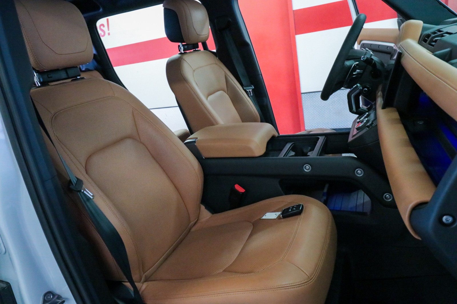 Used Car 2023 Land Rover Defender  V8 For Sale Under $80,000 In Austin, Texas