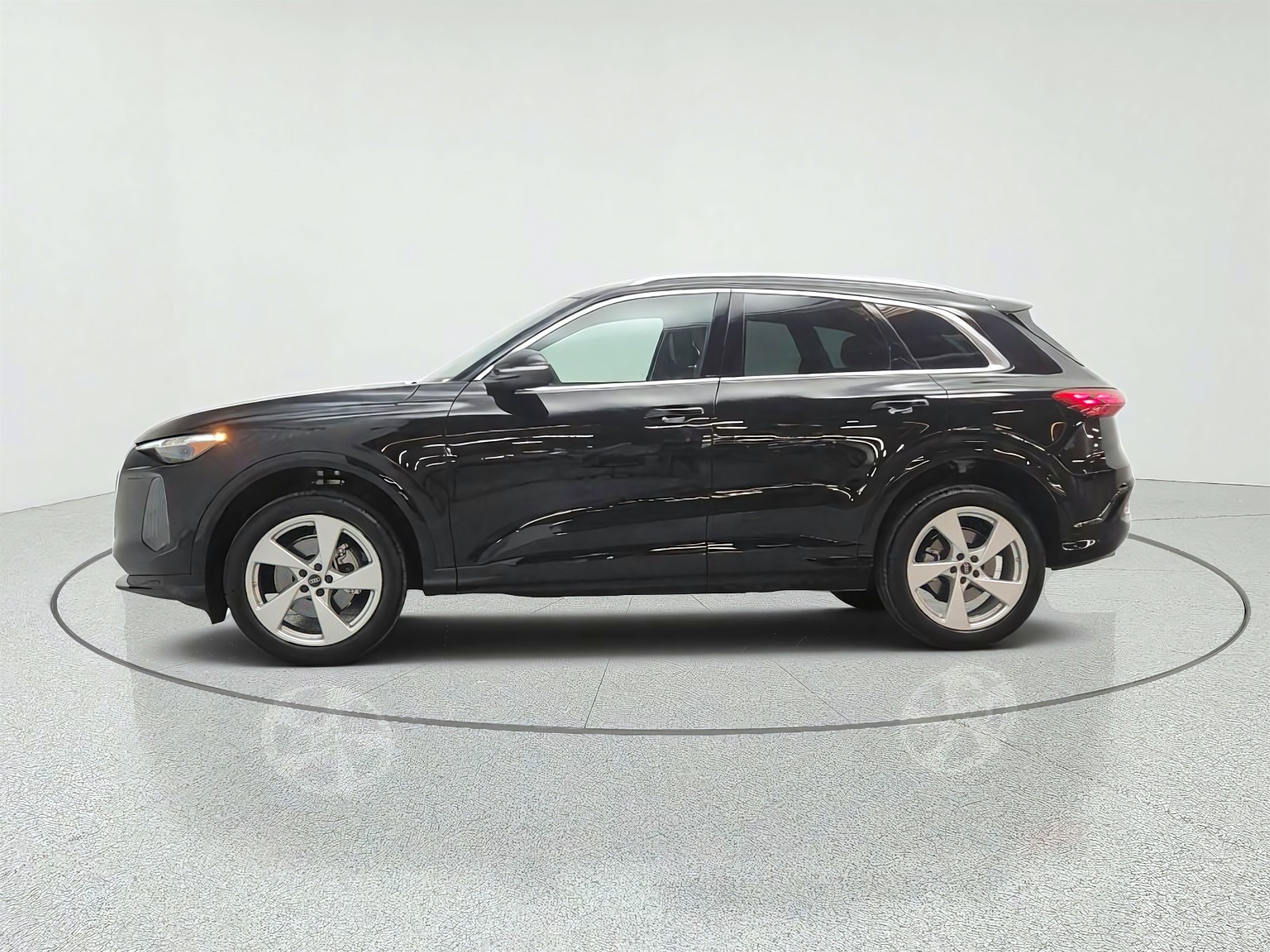 Used 2025 Mythos Black Metallic Audi Premium Plus image 8