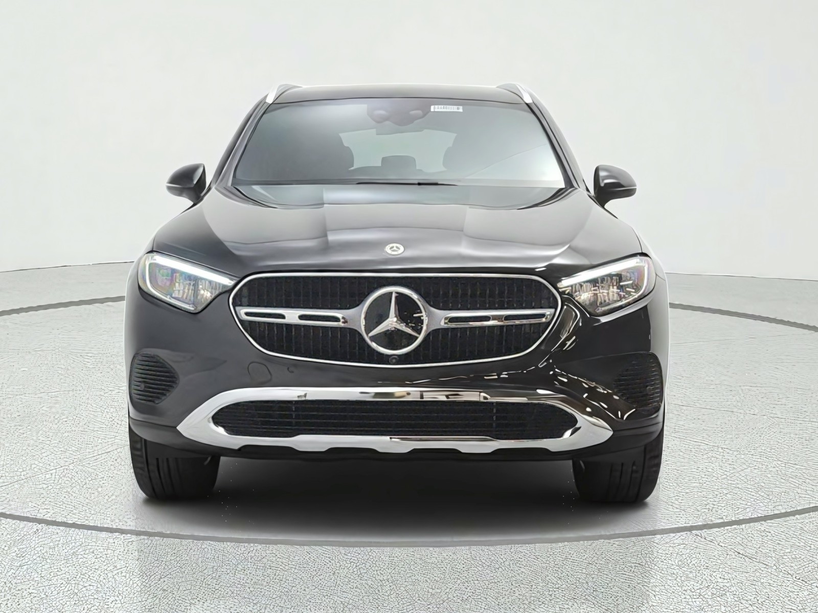 New 2026 Graphite Grey Metallic Mercedes-Benz GLC 300 SUV image 2