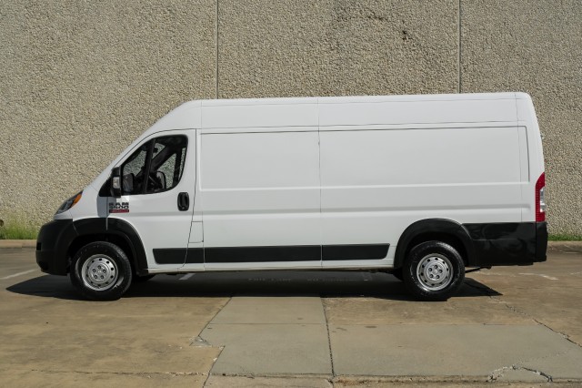 2022 Ram ProMaster Cargo Van  19