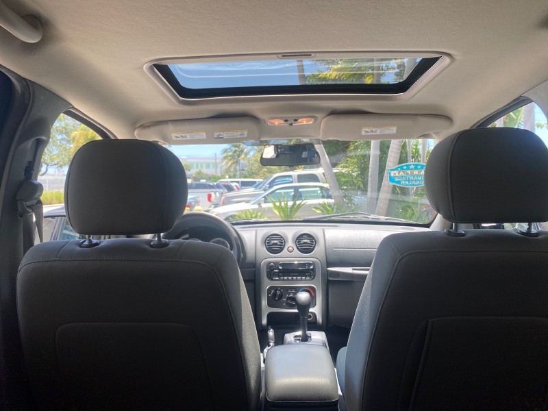 2006 Jeep Liberty 4WD Limited LOW MILES 75,410 in , 