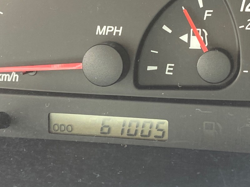 2003 Toyota Camry LE LOW MILES 61,005 in , 