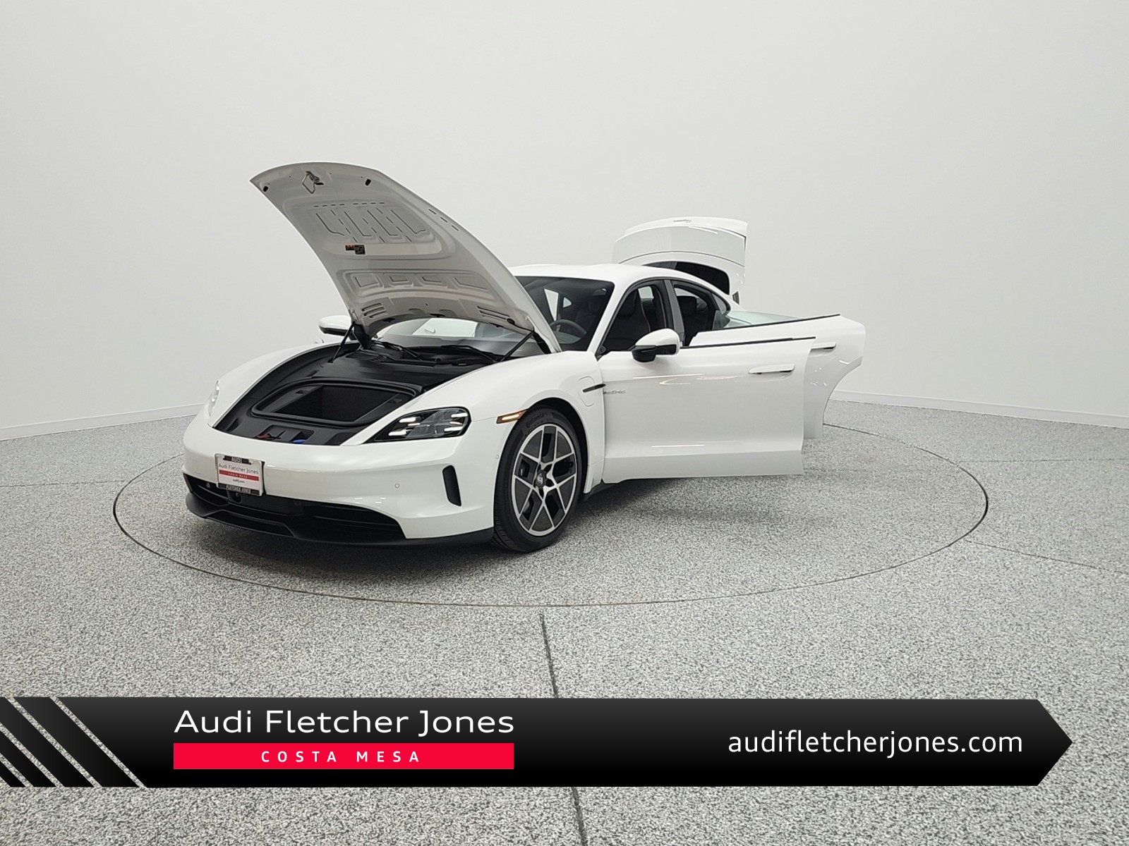 2025 Porsche Taycan Sedan RWD