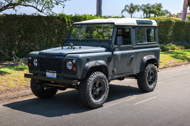 1987  Defender 90  in , 