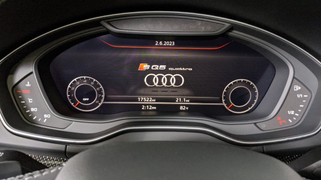 2020 Audi SQ5 Prestige 17