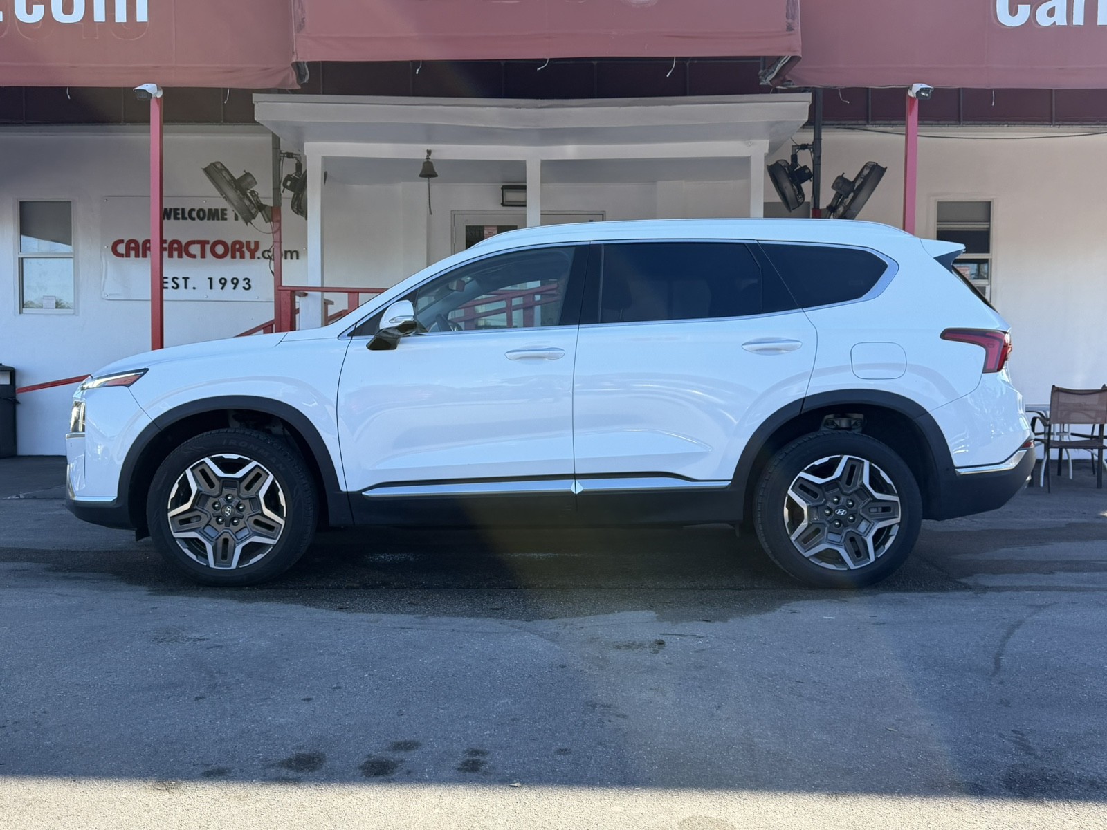 2023 Hyundai Santa Fe - $22,588
