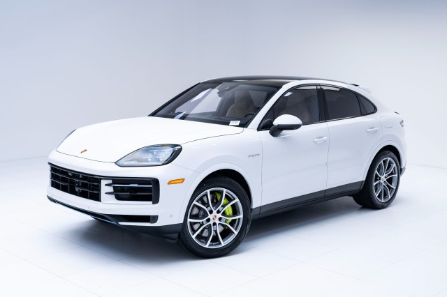 2025  Cayenne E-Hybrid Coupe in , 