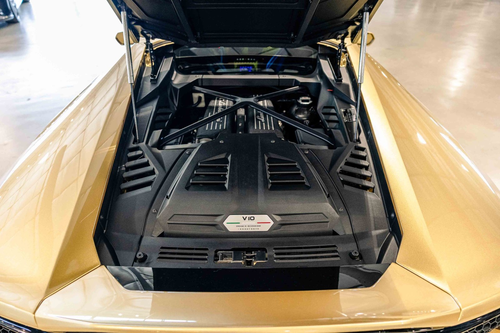 Used Car 2020 Lamborghini Huracan Evo  For Sale Under $280,000 In Boerne, Texas