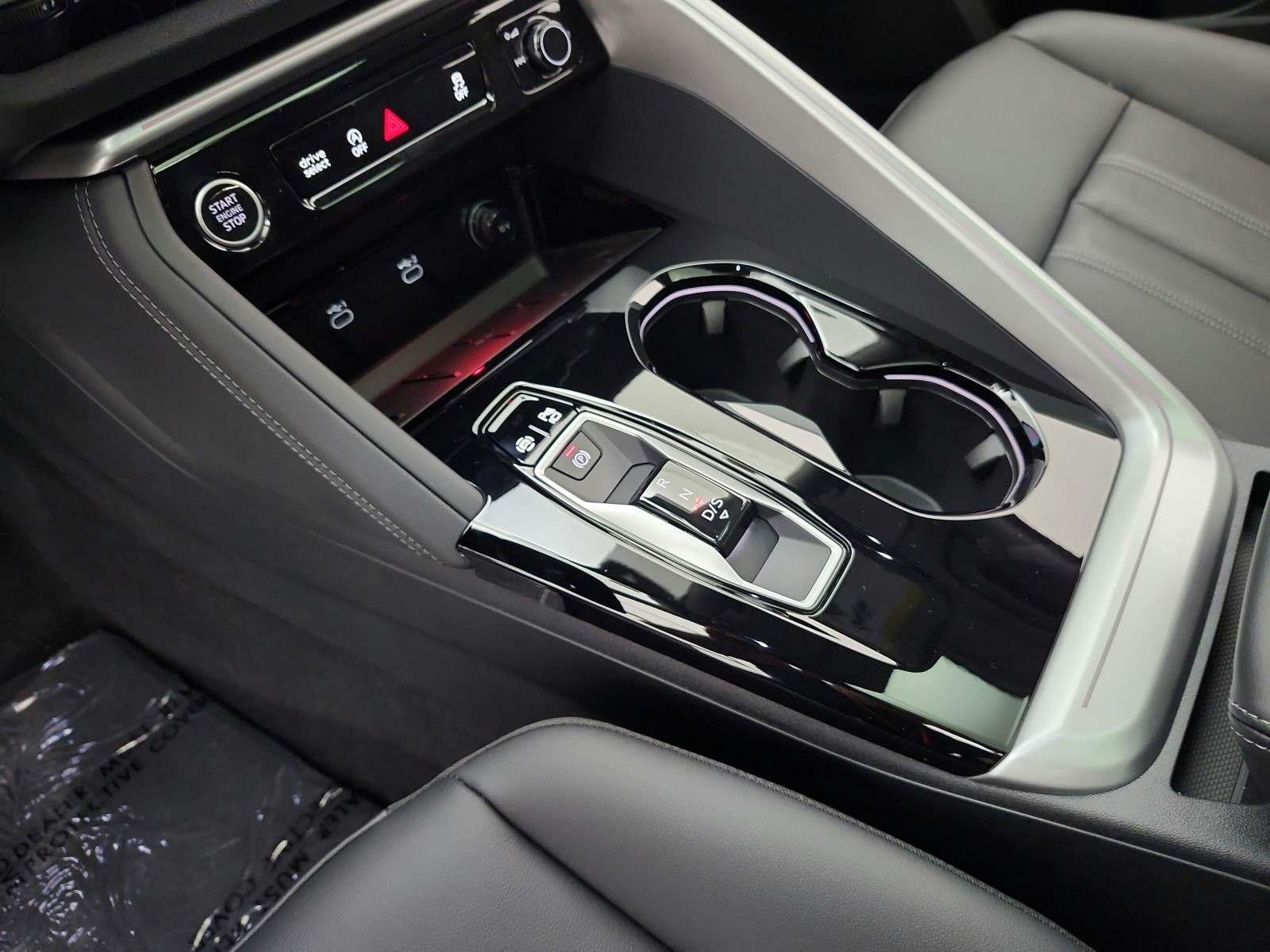 New 2026 Arkona White Audi Premium Plus 2.0 TFSI quattro image 9