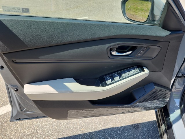 HondaAccord Hybrid12