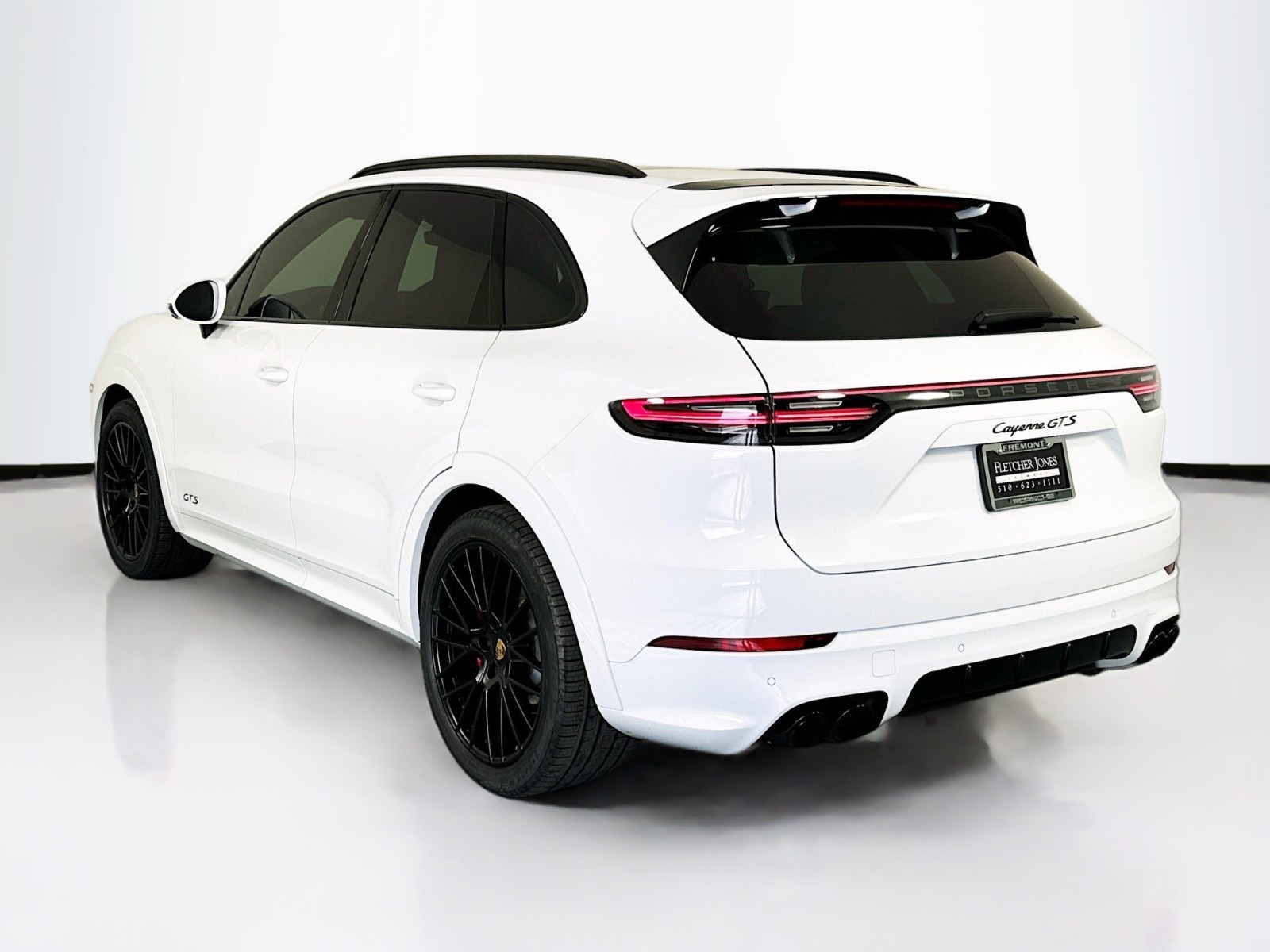 2023 Porsche Cayenne GTS 7