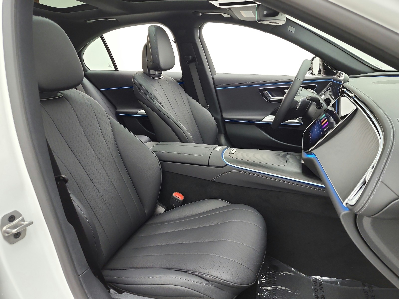 New 2027 Polar White Mercedes-Benz E 350 RWD Sedan image 14