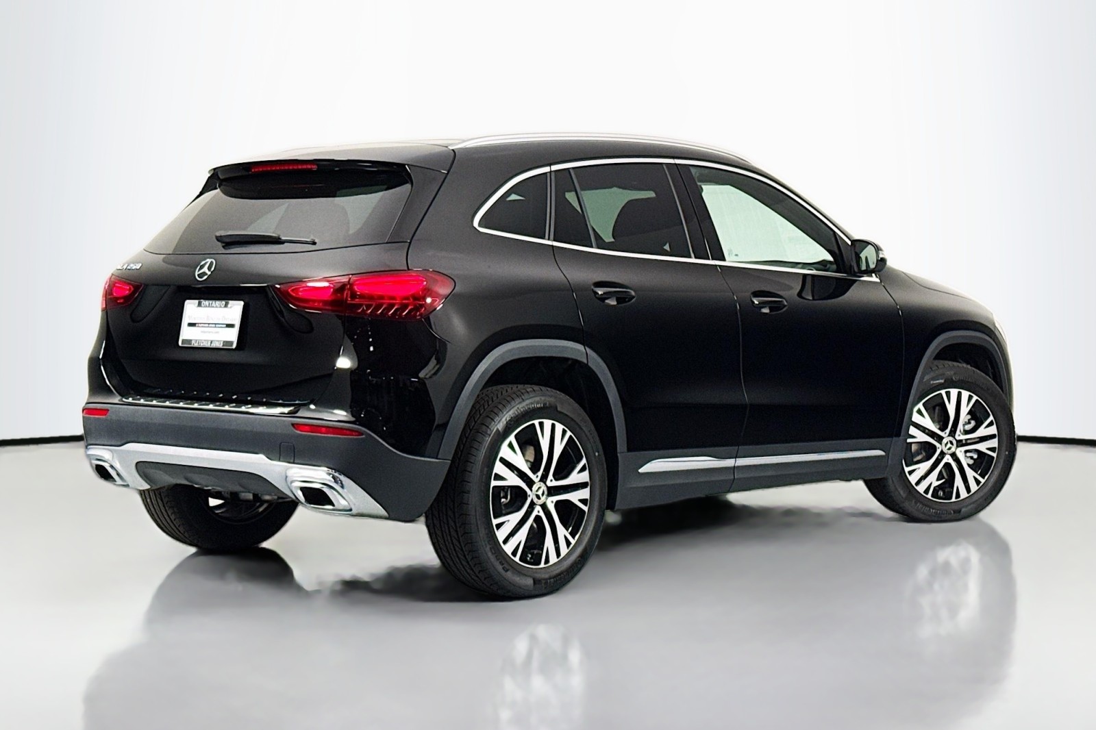 New 2026 Night Black Mercedes-Benz GLA 250 SUV image 11