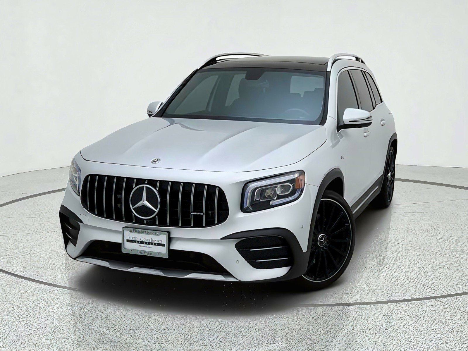 Used 2023 Iridium Silver Metallic Mercedes-Benz AMG® GLB 35 image 2