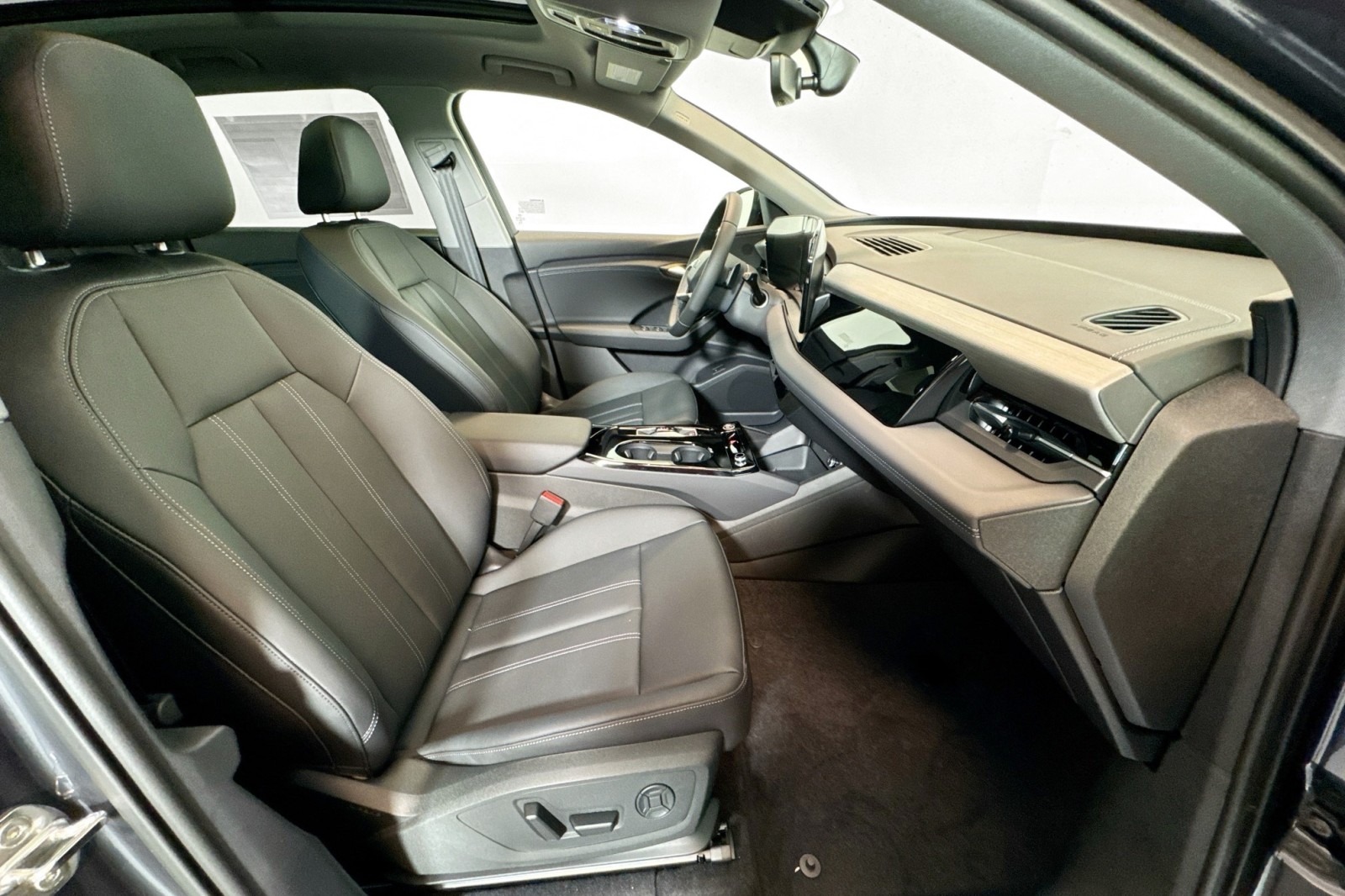 New 2025 Manhattan Gray Metallic Audi Premium quattro image 26