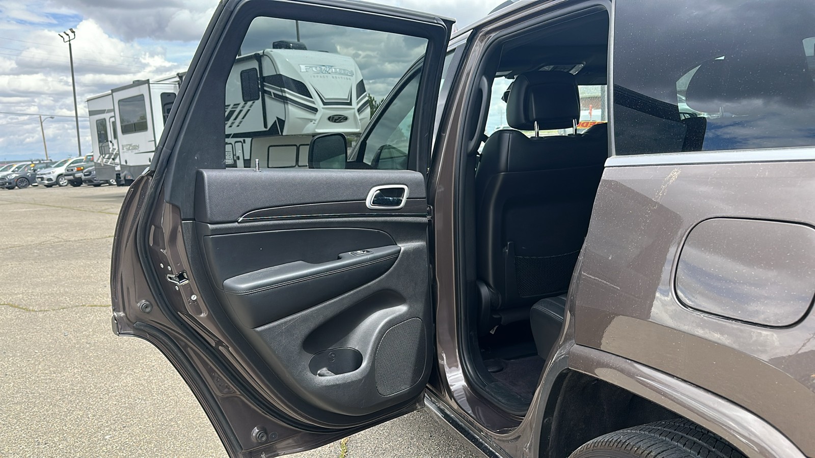 2018 Jeep Grand Cherokee Sterling Edition 12