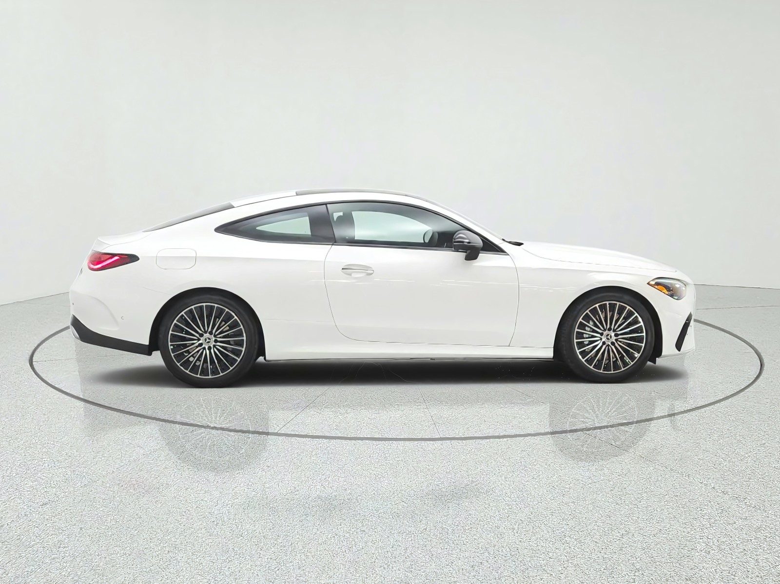 New 2027 Polar White Mercedes-Benz CLE 450 4MATIC® Coupe image 4