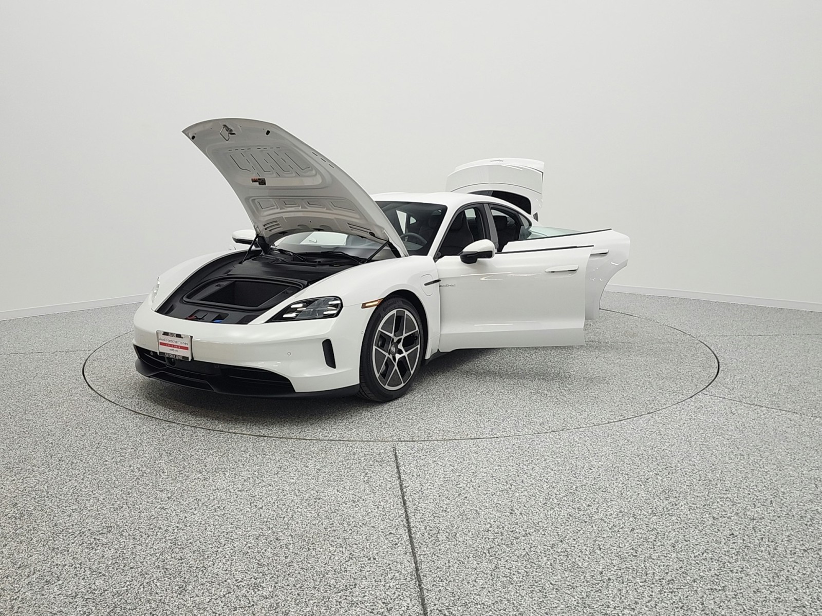 2025 Porsche Taycan RWD