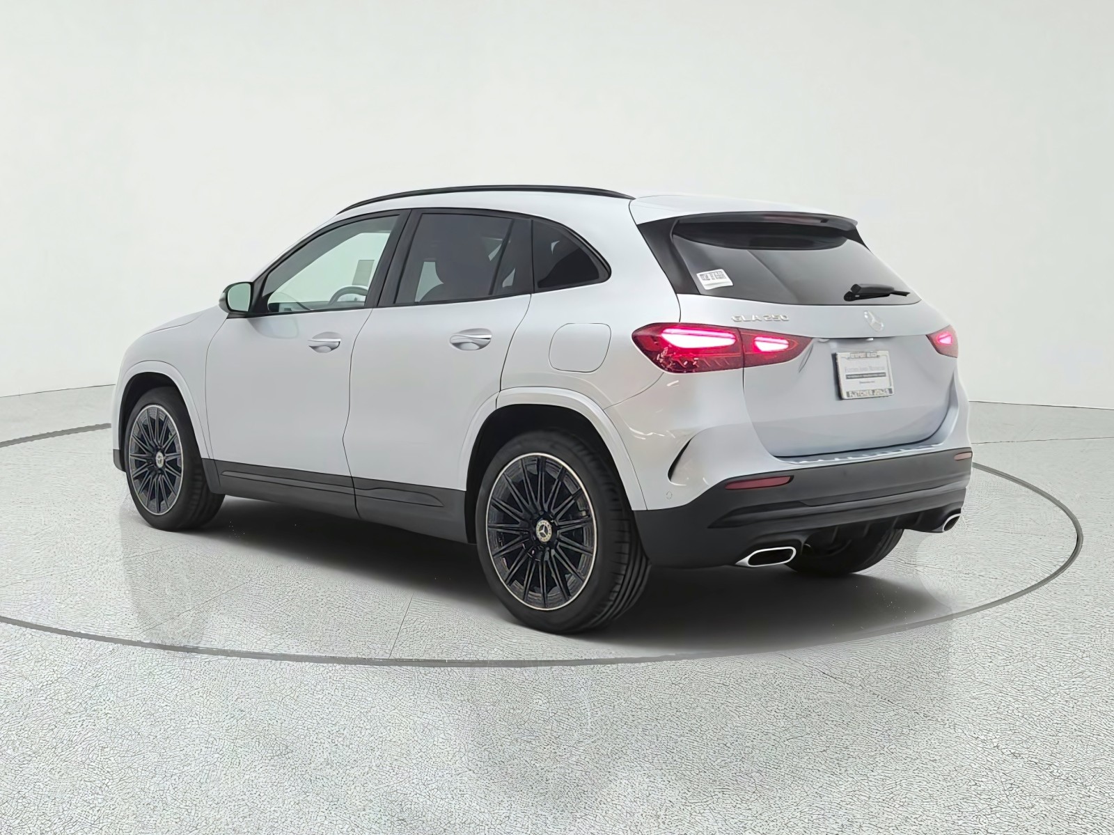 New 2026 Cirrus Silver Metallic Mercedes-Benz GLA 250 SUV image 7