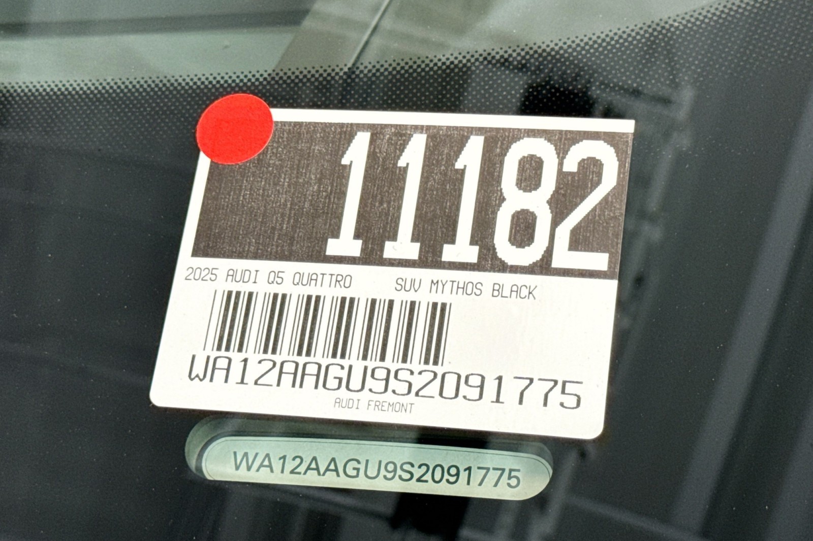 New 2025 Mythos Black Metallic Audi Premium Plus 2.0 TFSI quattro image 29