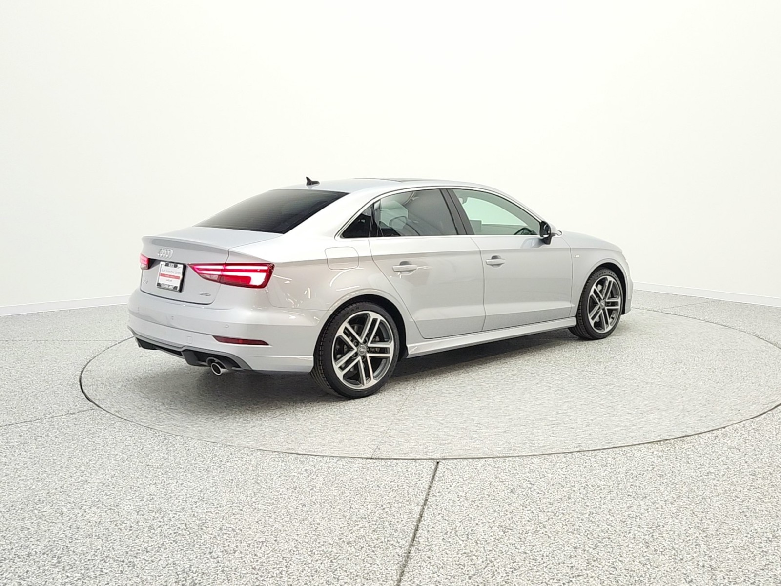Used 2019 Florett Silver Metallic Audi Premium Plus 45 TFSI quattro image 5