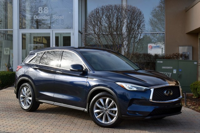 2019 INFINITI QX50 PURE 2