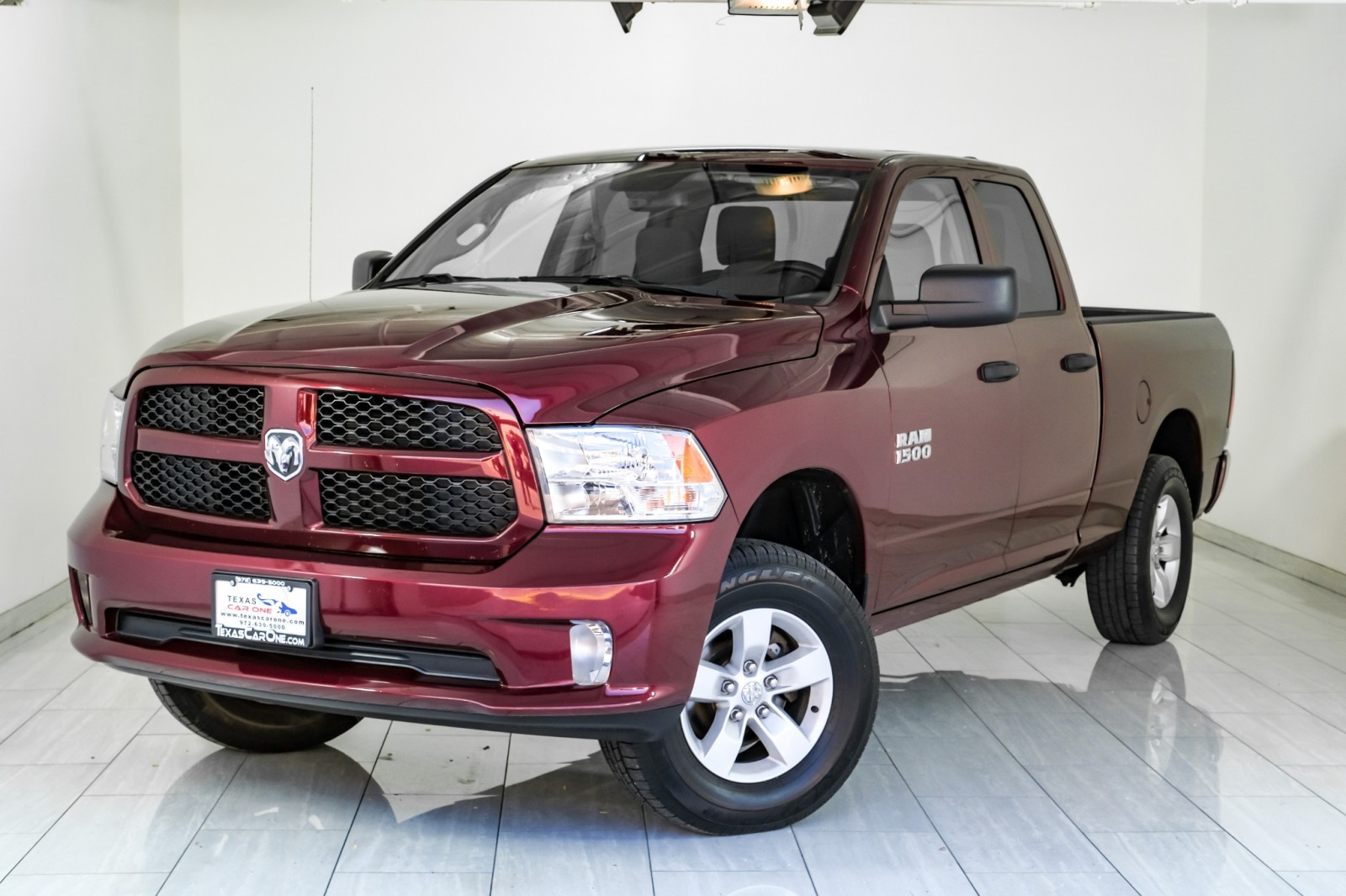 2018 Ram 1500 EXPRESS QUAD CAB 4WD AUTOMATIC REAR CAMERA BLUETOO 4