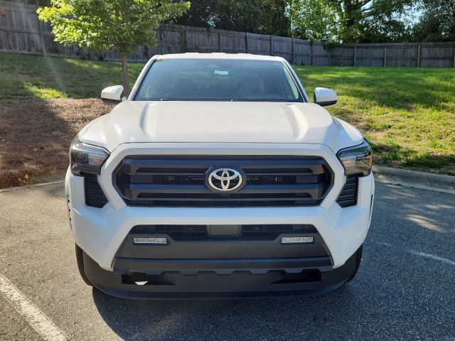 ToyotaTacoma 4WD2