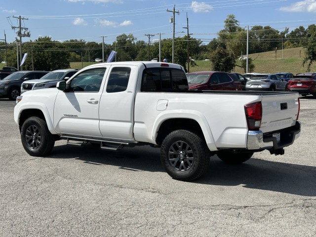 2022 Toyota Tacoma 2WD SR 3