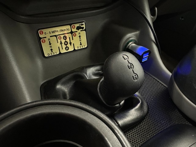 2002 Land Rover Discovery Series II SE in ,