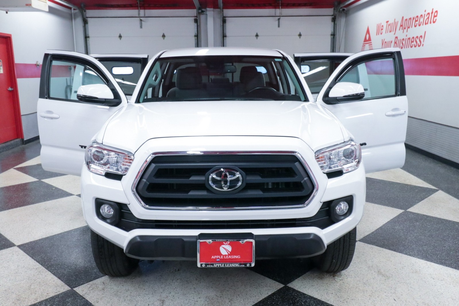 Used Car 2023 Toyota Tacoma 4wd  Sr5 For Sale Under $40,000 In Austin, Texas