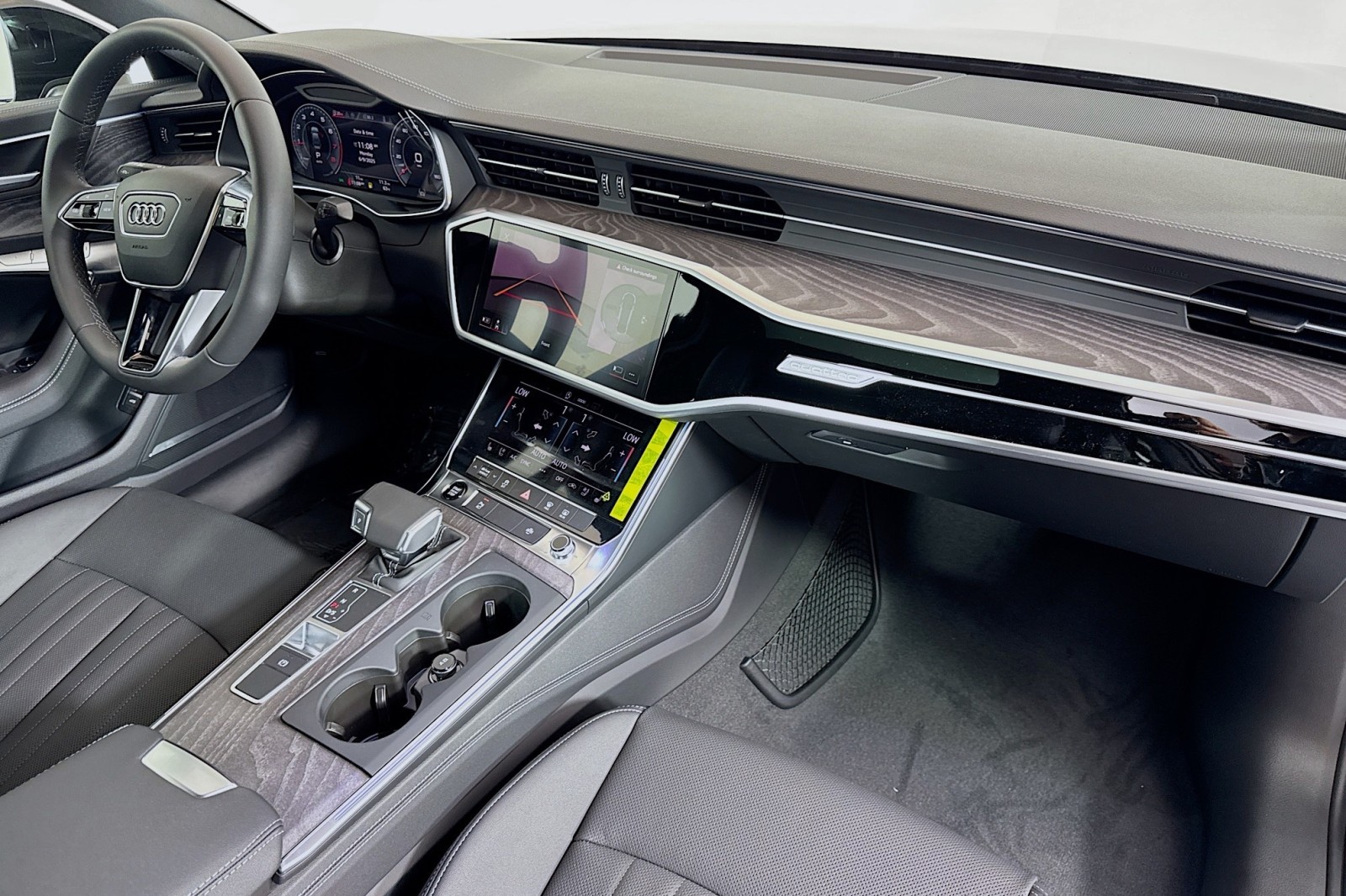 New 2025 Mythos Black Metallic Audi Premium Plus 45 TFSI quattro image 27