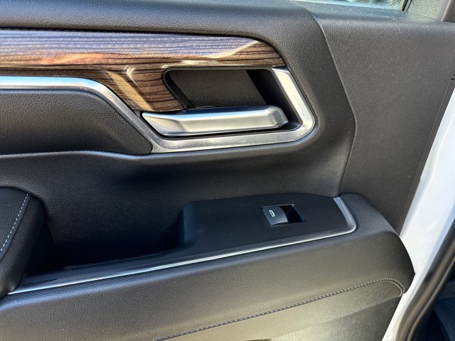 ChevroletSilverado 2500HD38