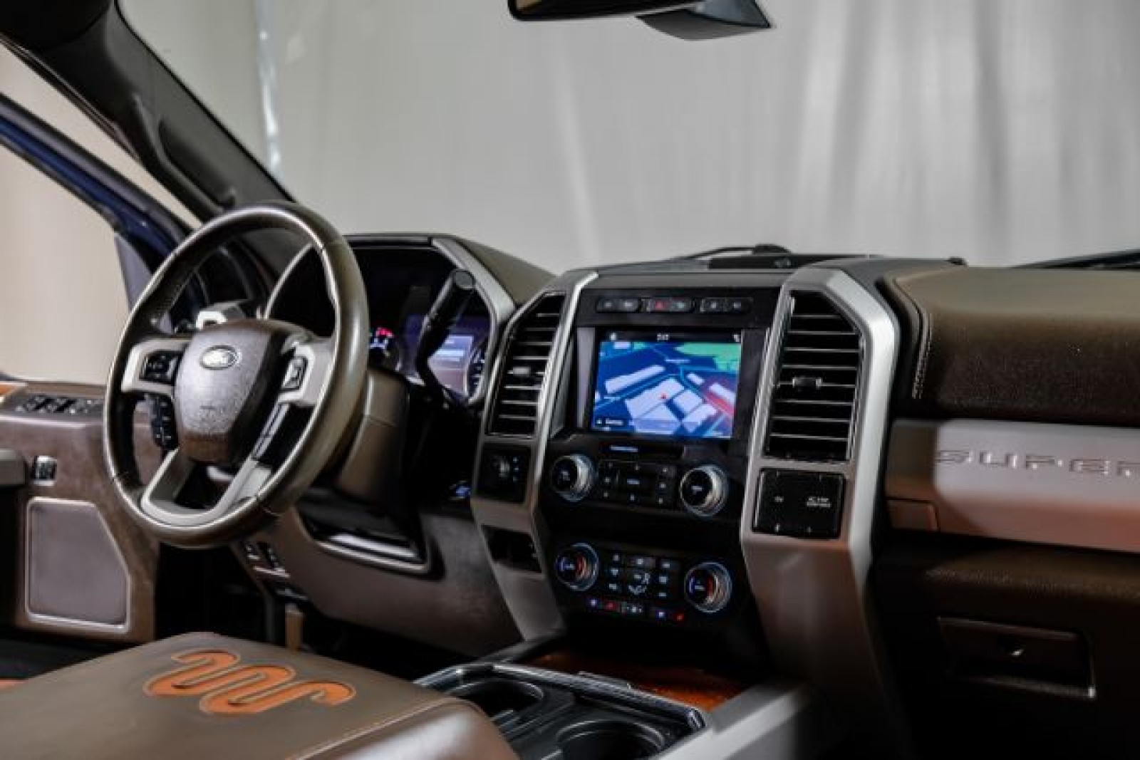 2019 Ford F-350 King Ranch 22