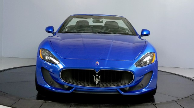 2017 Maserati GranTurismo Convertible Sport 2