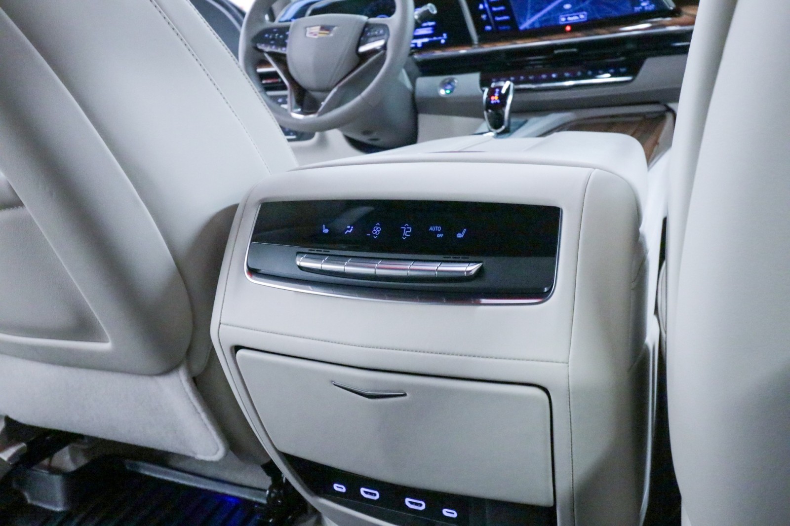 Used Car 2024 Cadillac Escalade Esv  4wd Sport Platinum For Sale Under $100,000 In Austin, Texas