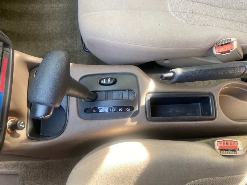 1995 Saturn SL LOW MILES 70,805 in ,