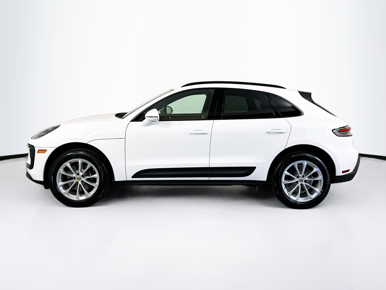 2024 Porsche Macan  7