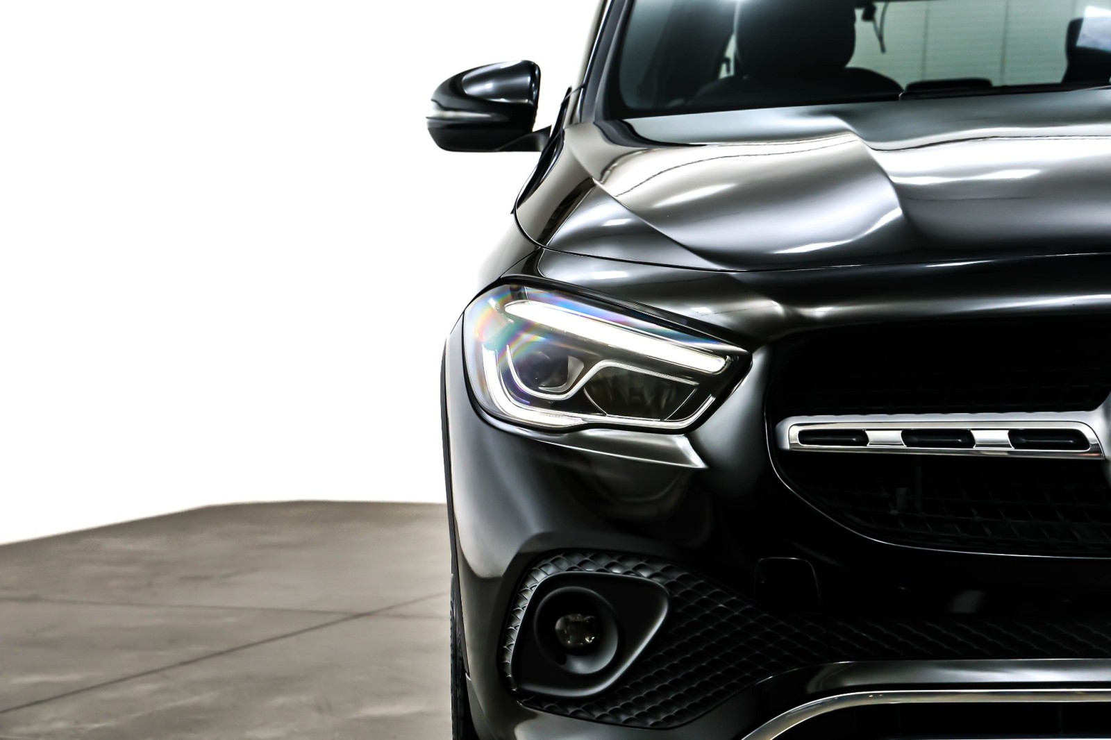 Certified Used 2023 Night Black Mercedes-Benz GLA 250 SUV image 15