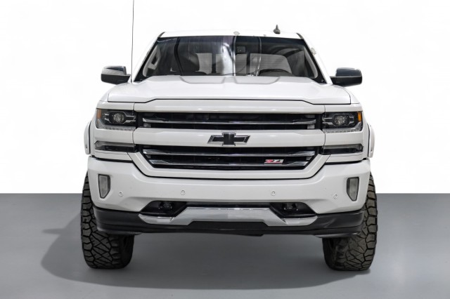 2017 Chevrolet Silverado 1500 LTZ 3