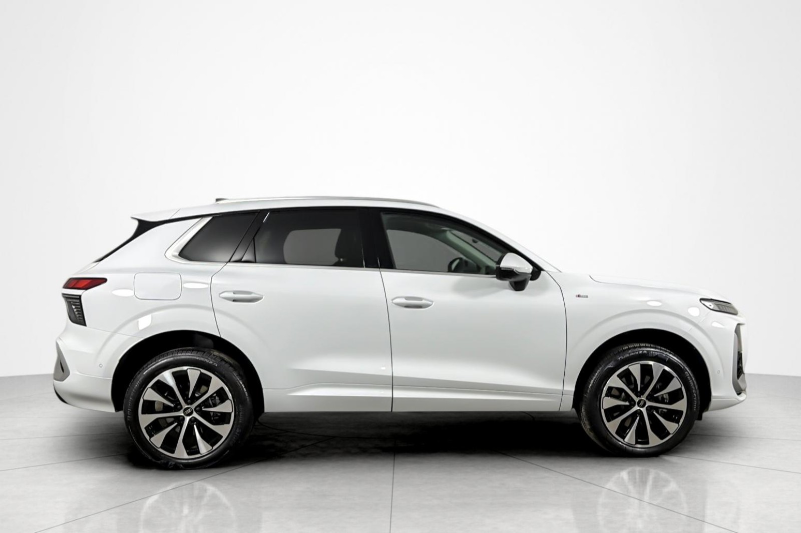 New 2026 Glacier White Metallic Audi S line quattro image 7