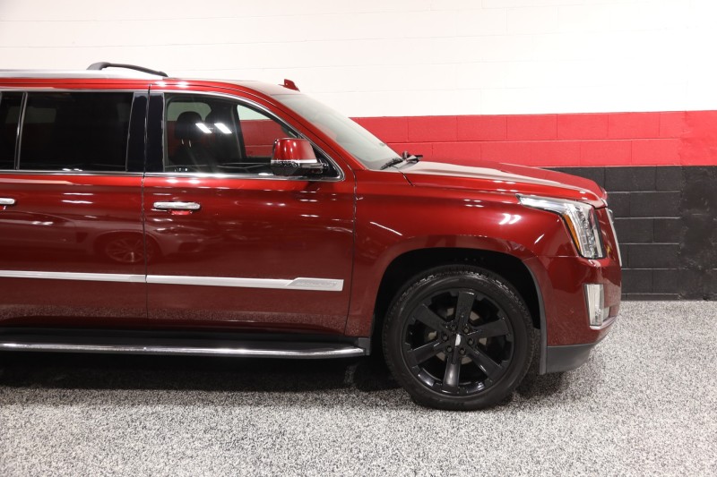 2020 Cadillac Escalade ESV 4dr Suv in , 