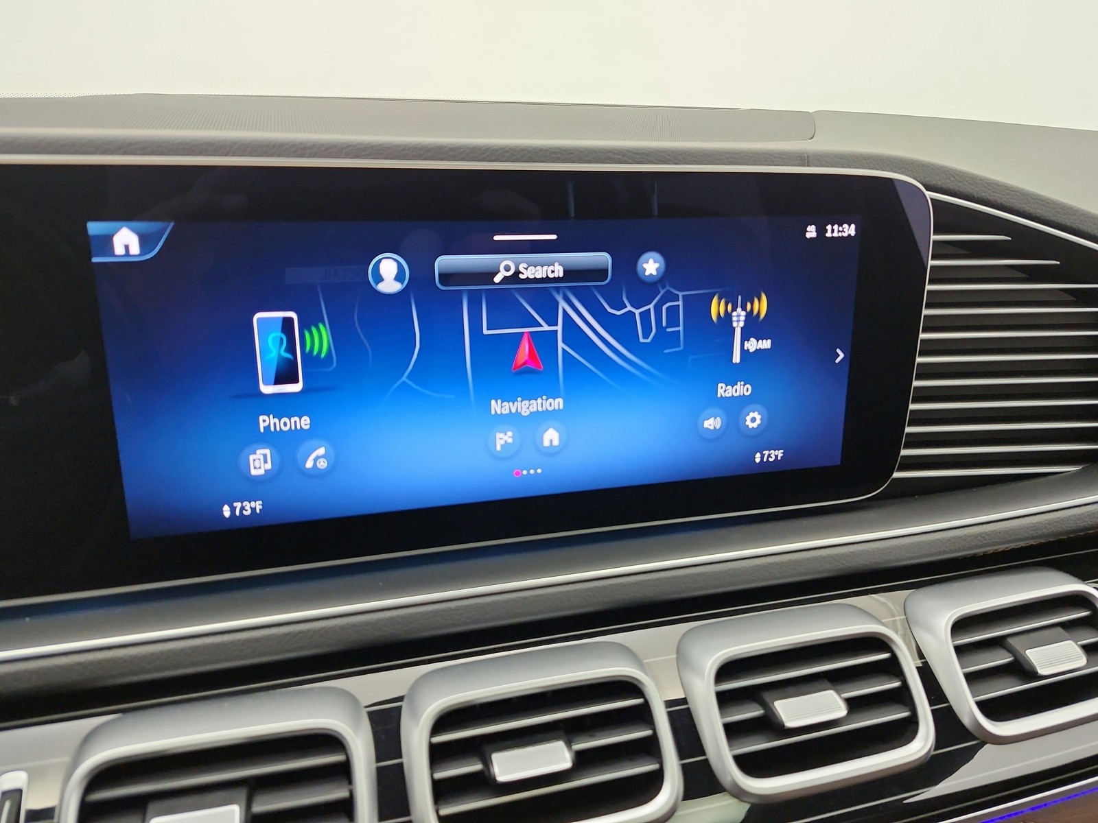 Used 2024 MANUFAKTUR Diamond White Metallic Mercedes-Benz GLS 450 4MATIC® SUV image 10