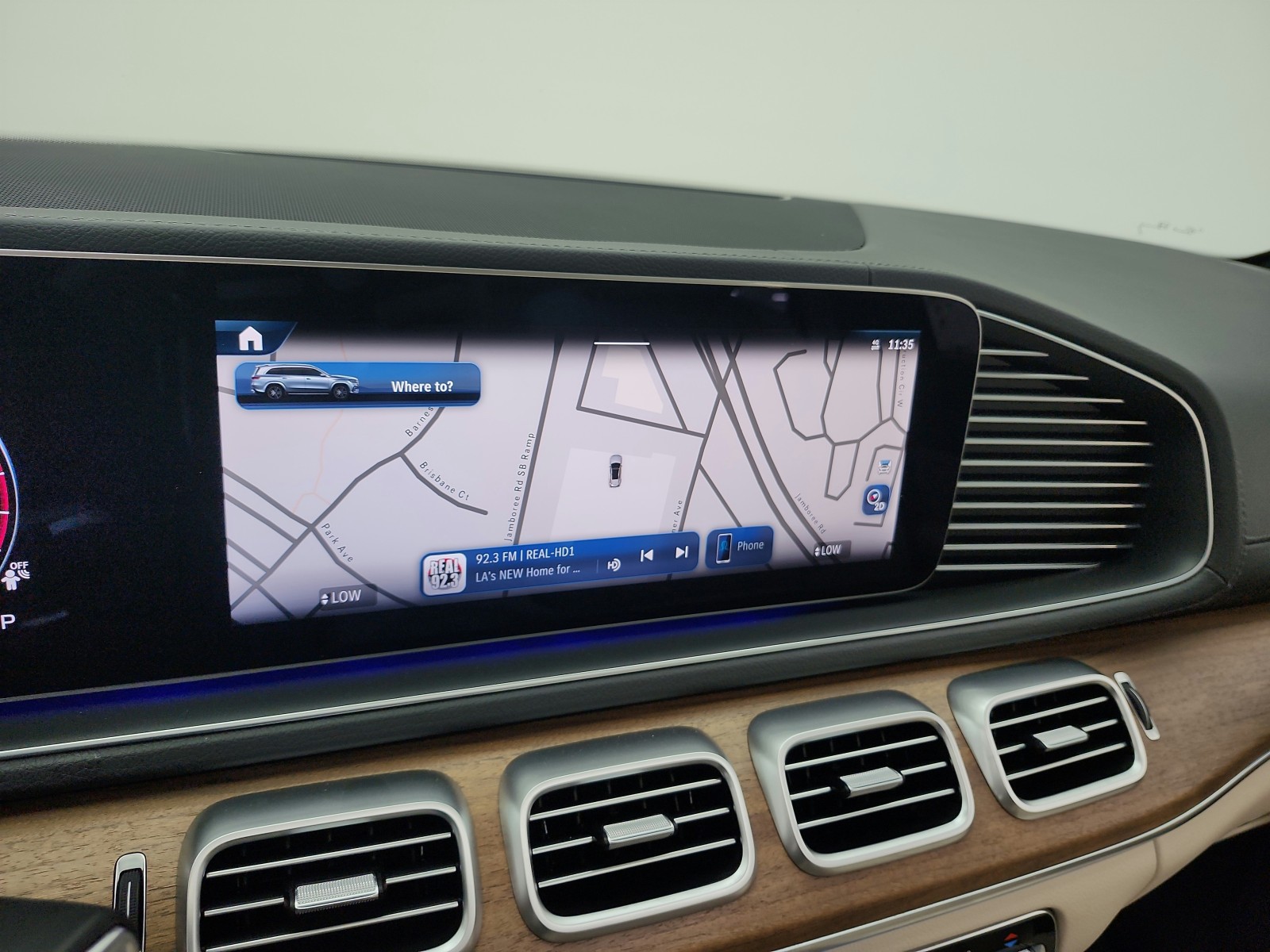 Used 2024 MANUFAKTUR Diamond White Metallic Mercedes-Benz GLS 450 4MATIC® SUV image 13