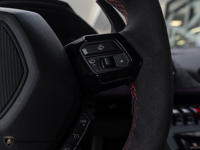 Lamborghini Huracan Sterrato