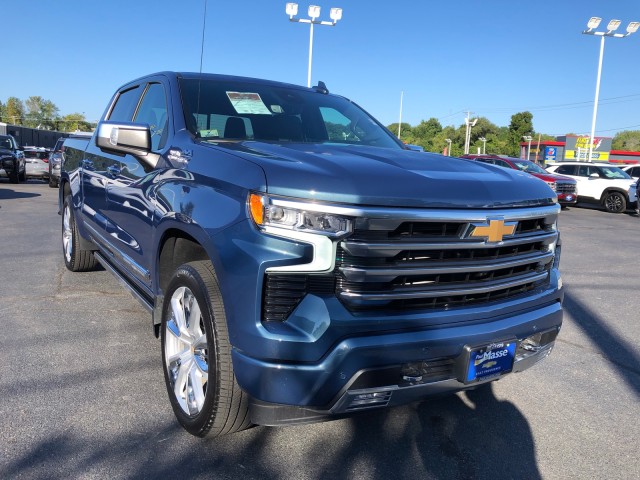 2024 Chevrolet Silverado 1500 High Country 2