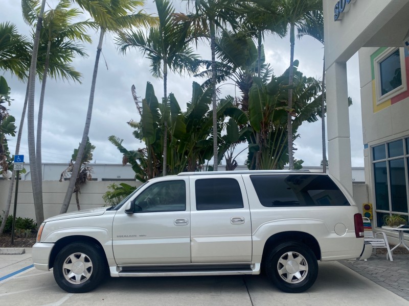 2003 Cadillac Escalade ESV SUV PEARL WHITE 4WD/AWD in , 