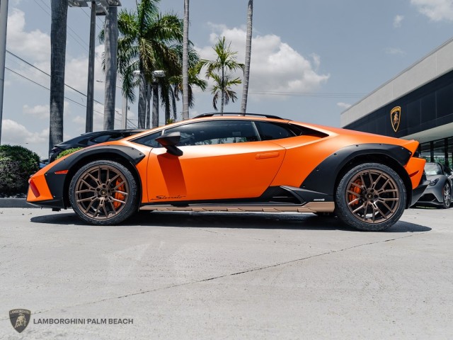 Lamborghini Huracan Sterrato
