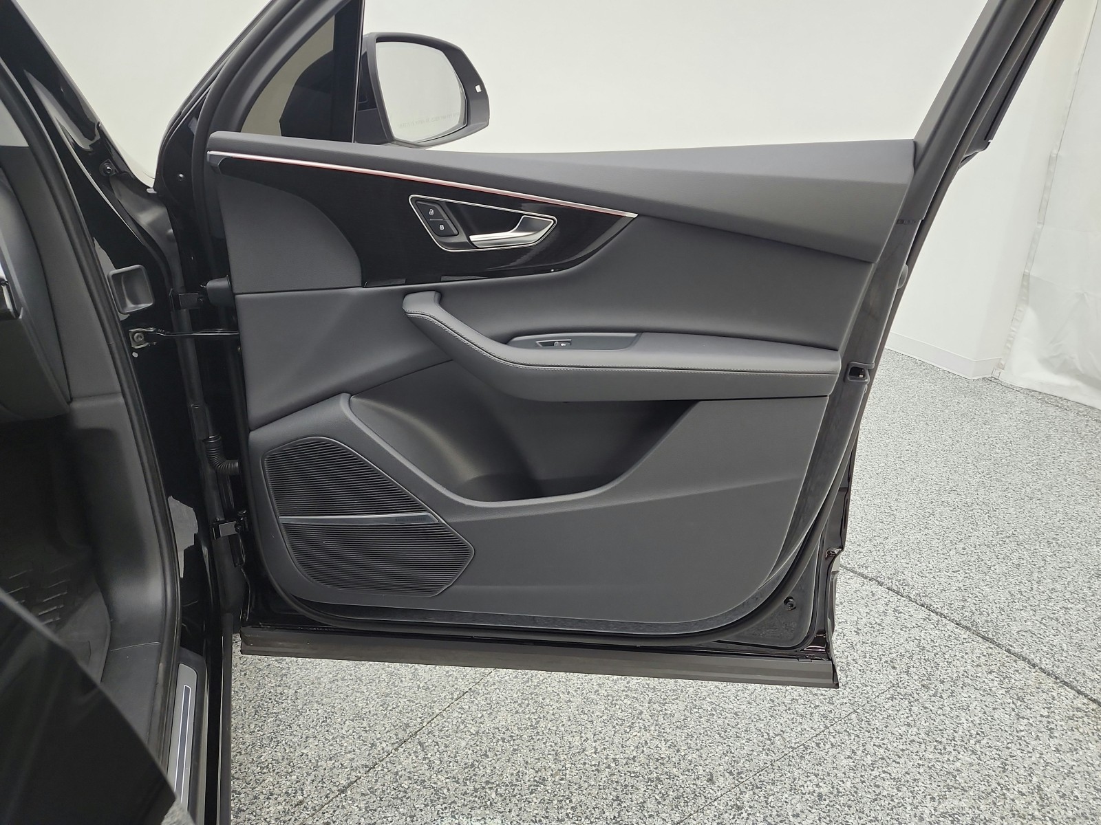 Used 2023 Mythos Black Metallic Audi Prestige 55 TFSI quattro image 26